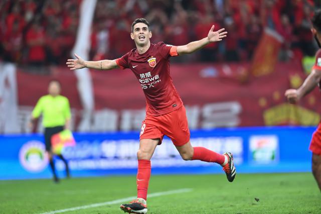 1730539555962049359.jpg 【中超】武磊2球2助奥斯卡传射 海港5比0成功卫冕