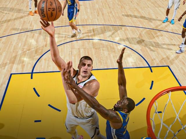 1708918594541090720.png 掘金连续两年横扫勇士 近11场赢10场完全碾压