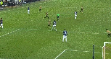 NG体育线上入口-【法甲】埃基蒂凯一度扳平 巴黎1比3客负朗斯遭首败